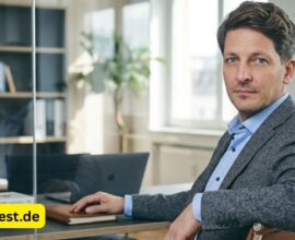 Holger Stockhaus verheiratet: Der Mann hinter den Masken
