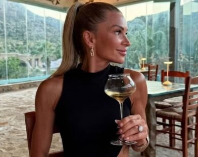 Belinda Gold: Alter, Kinder, Scheidung, Lebenslauf und ihre Karriere bei HSE